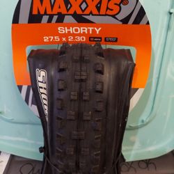 MAXXIS SHORTY 3C Tubeless Tr 27.5x2.3