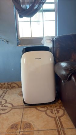 Portable air conditioner  Honeywell 1200 BTUs
