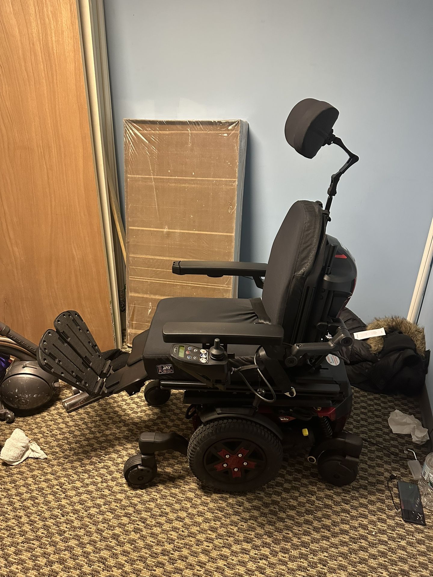 Quantum Edge 3 Power Wheelchair With i Level
