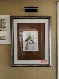 Custom Framed Supreme Street Art Prints – Kermit & $20 Bills Pop Art