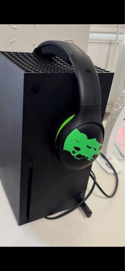 Xbox series X - 1TB - With black controller