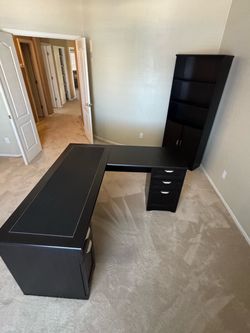 Black L-Shaped Desk with Corner Bookcase