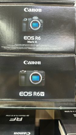 Canon EOS R6V Camera Brand New