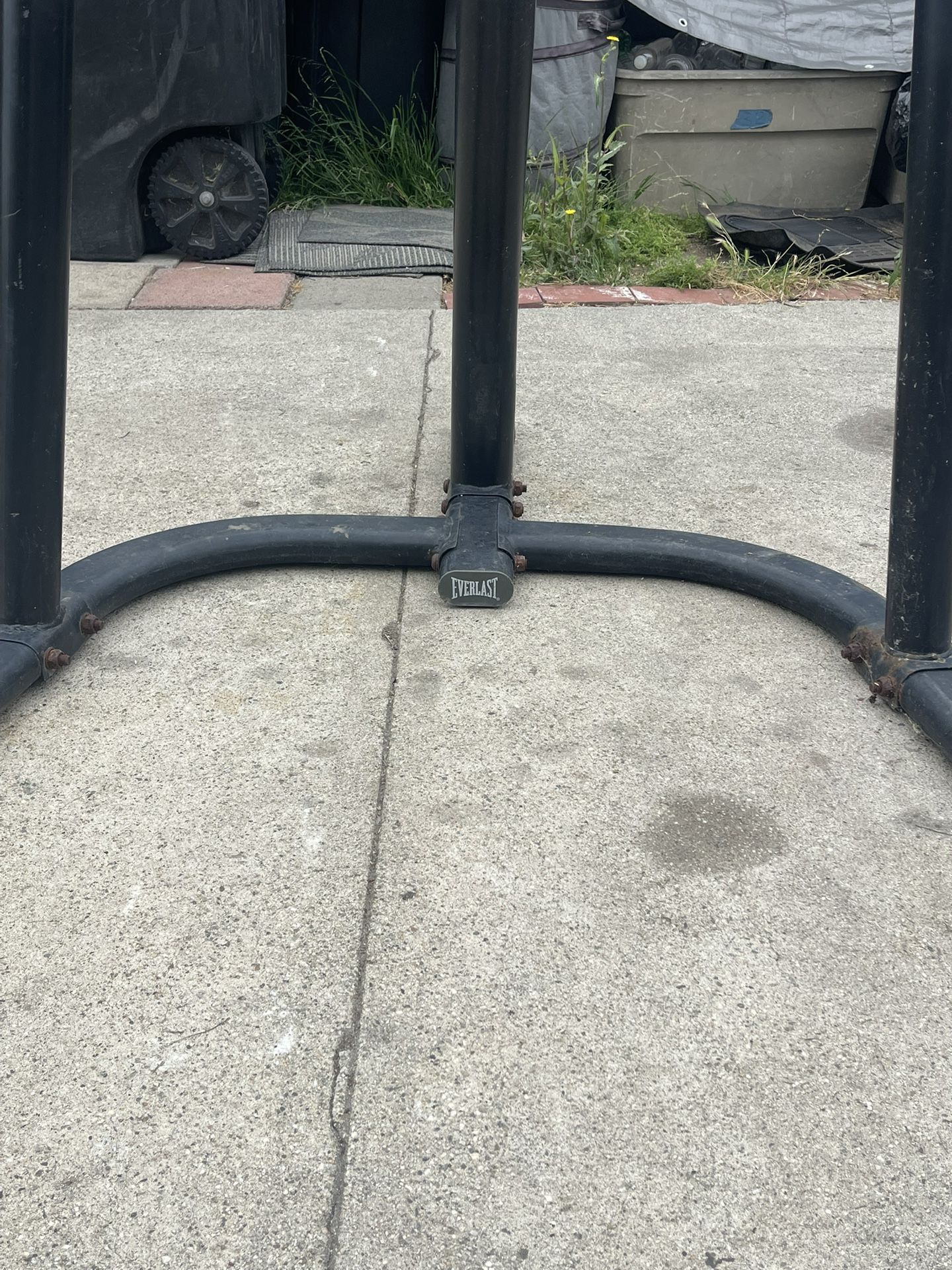 Everlast Punching Bag Stand