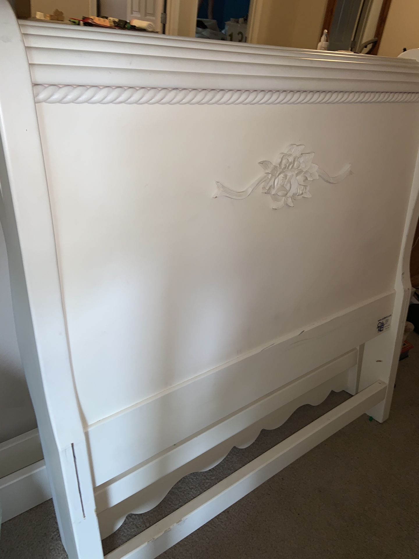 Free Twin trundle bed