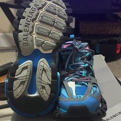 Track Runners