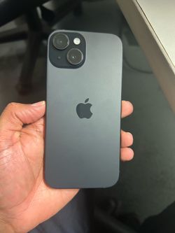 iPhone 15 straight talk locked 100% battery 128gb