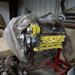 Rebuilt Pontiac 455 Engine
