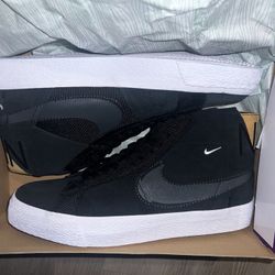 Nike SB Zoom Blazer Mid Prm