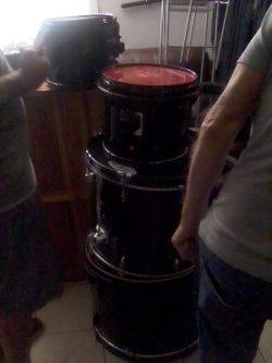 Drum set