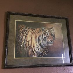 Home interior Tiger Picture