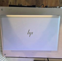 HP ELITEBOOK 15.6 TOUCHSCREEN LAPTOP