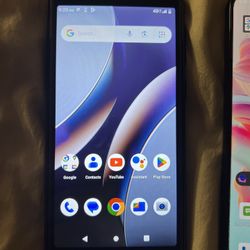 2 Phones Motorola & C5L MAX