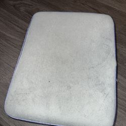 Orthopedic car pillow