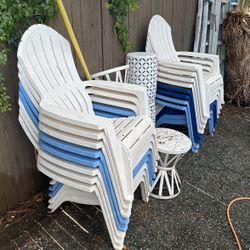 Patio Chairs/ Beach Chairs/ Side Tables
