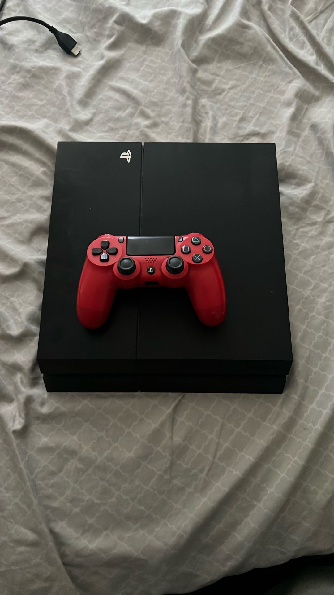 Regular PS4