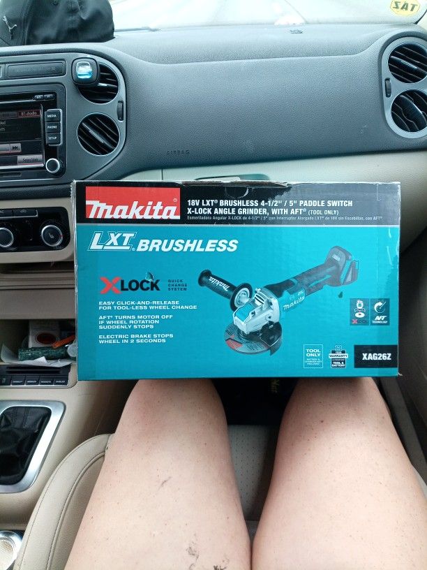 Makita 18v Brushless Angle Grinder