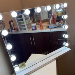 Vanity Mirror