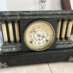 Seth Thomas Adamantine Clock - Wind Up - Antique