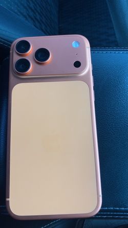 iPhone 17pro max Orange