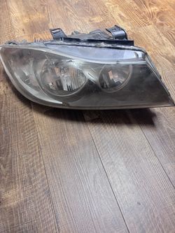 E90 Headlights