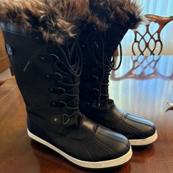 Winter Lace Up Faux Fur Boots/Size 10