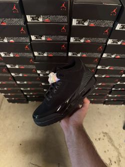 Jordan 3 Black Cat