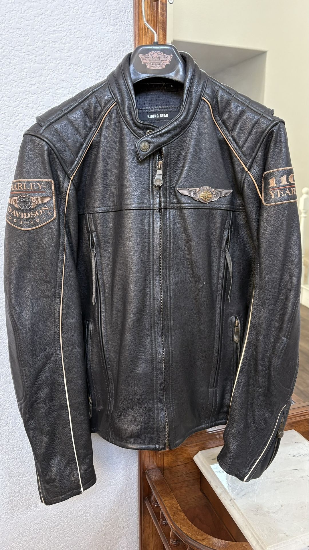 Harley Davidson 110 year anniversary leather jacket (small). Barely used, in great condition.