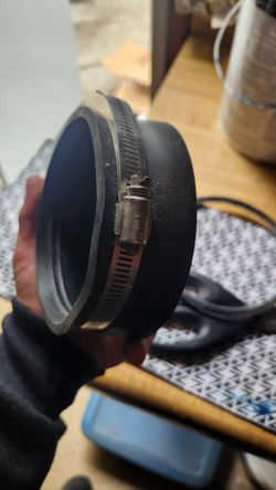 Fernco Quick Cap 4"