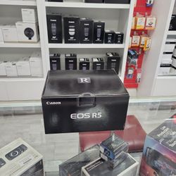 Canon EOS R5 Body Only ☆ 3 Year 3rd Party Warranty ☆ Holiday Deal ☆