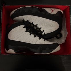 Jordan 9 “Black & White” 9.5 Men’s