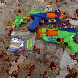 2 Dart Zone Blitzfire Quickshot Auto-Advance Rotating Cylinder Dart Blaster with 6 Waffle-Tip Darts, 9 inches Nerf Guns, Mini Nerf Gun and 15 Darts