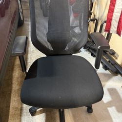 Office Chair With Lumbar Support