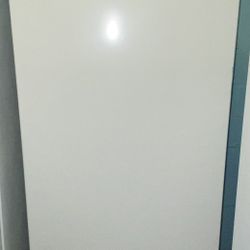 Midea Upright Freezer/Fridge-21 Cu.Ft-Frost free