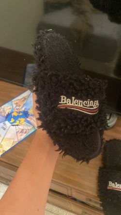 Balenci slides