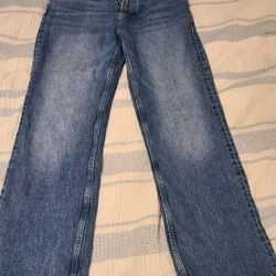Zara Jeans RN#77302 Women’s Straight Leg Size 4