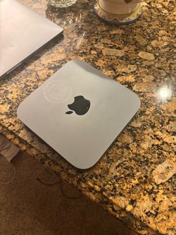 Apple Mac Mini Desktop Computer