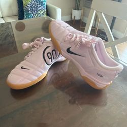Nike Total 90 Soccer Retro Shoes Pink Foam Gum Bottom IH4964-663 New 6.5