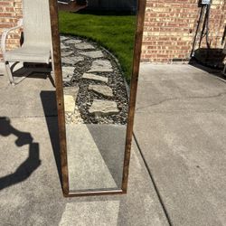 Jewelry Cabinet / Mirror (nicetree)