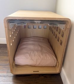 Fable Dog Crate (Small)
