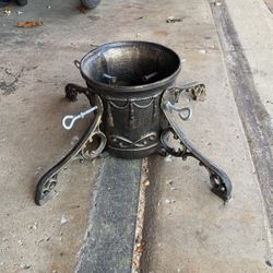 Metal Tree Stand