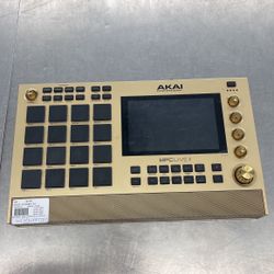 Akai 