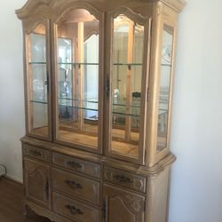 Dining Cabinet With Light