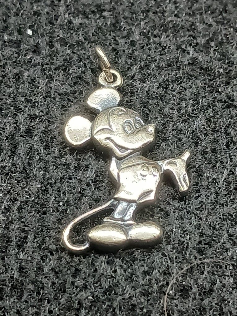925 Silver Mickey Mouse pendant