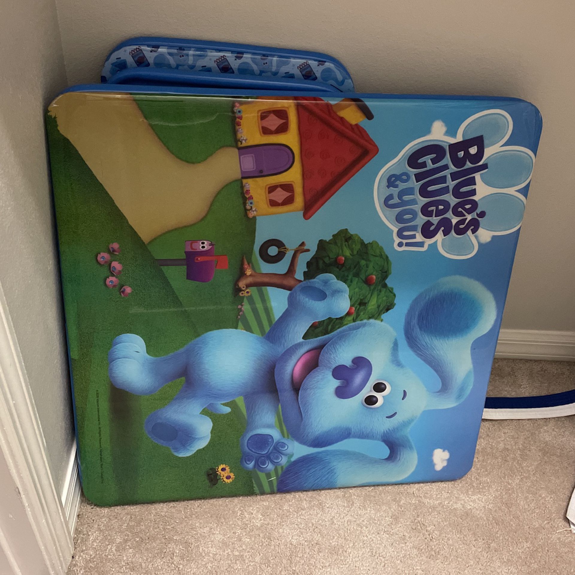 Blues Clues Junior Table And Chairs Set