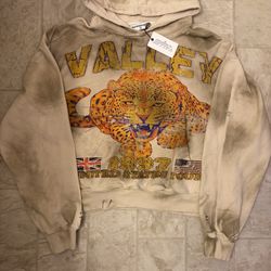Vale Cheetah Pullover Hoodie Tan