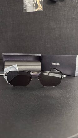 Prada SPR 33Y Sunglasses 57-15 – Black/Dark Gray – New w/ Original Box