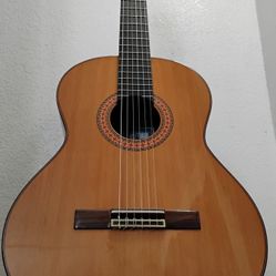 Rubén Flores 900 Sta Classical Guitar ***The Highest Model From Ruben Flores***