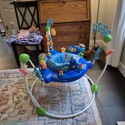 Baby Activity Center 