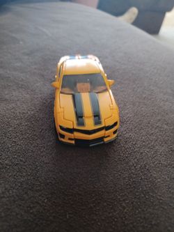 Revenge Of The Fallen Bumblebee 2009*no Weapons Included*